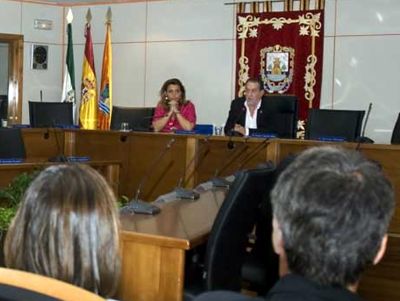 Reunión con barriadas y urbanizaciones