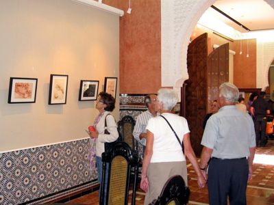 Jóvenes artistas benalmadenses exponen en el Bil Bil