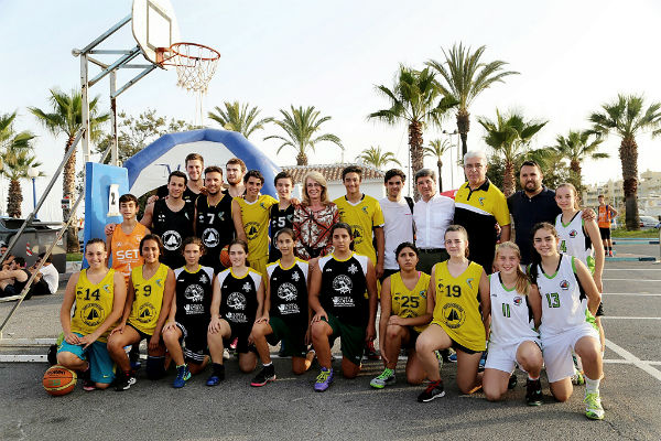 El Puerto Deportivo acoge la primera prueba del XXI Circuito Provincial de Baloncesto 3X3