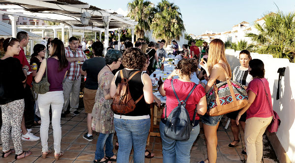 Más de 200 personas asisten a la Muestra Gastronómica Internacional del Centro Municipal de Formación Permanente
