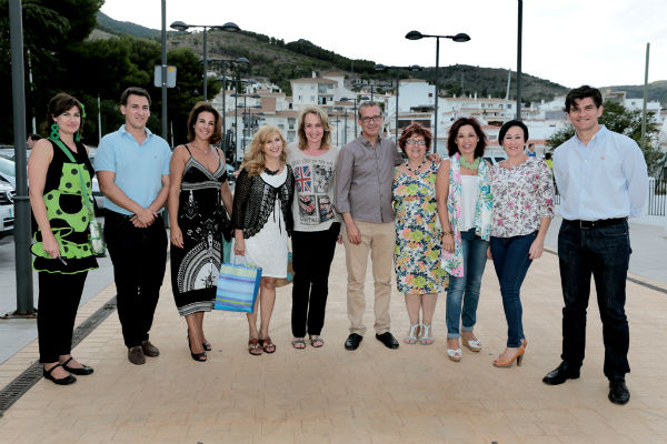 Más de 200 personas acompañan a Abad en su III Verbena Solidaria