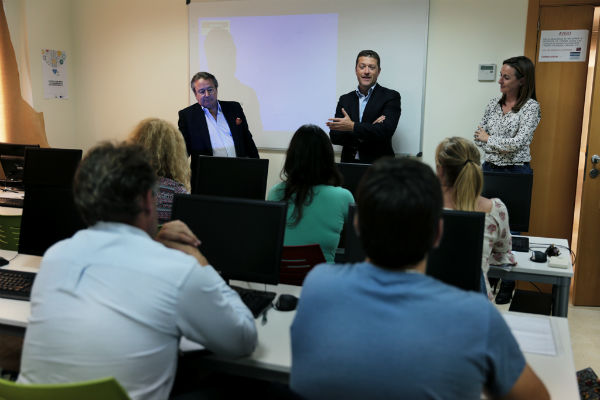 Una veintena de benalmadenses participan en el curso 'Turismo de Descanso y Salud' impartido en el Parque Innova