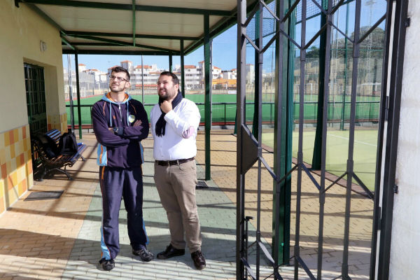 Arrancan las obras para la rehabilitación de una nueva puerta de acceso en el campo de hockey de Retamar