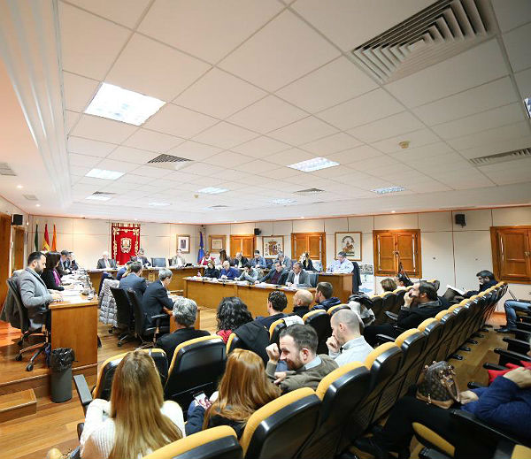 El Equipo de Gobierno convocará un pleno extraordinario para debatir una moción que busque una solución a la situación de los operadores de sala