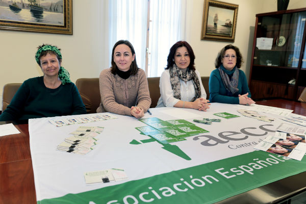La exposición 'Con otra mirada' regresa al Hospital Xanit para conmemorar el Día Mundial Contra el Cáncer