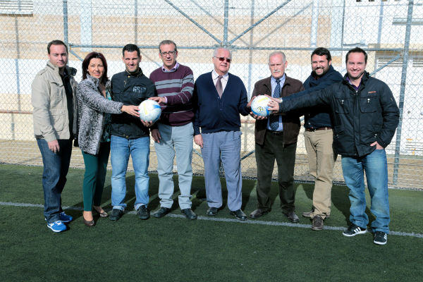 Presentación del Torneo Trianguralar Solidario a beneficio del Comedor Social y Cáritas