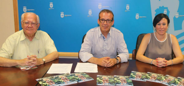 Francisco Salido y Concepción Tejada presentan la programación de la Veladilla del Carmen