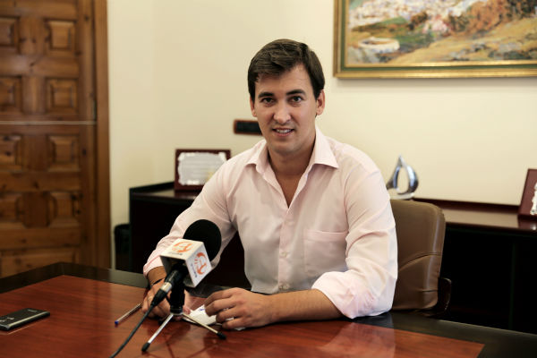 El Ayuntamiento da luz verde a una tercera refinanciación de su deuda financiera, que supondrá un importante ahorro económico para las arcas municipales