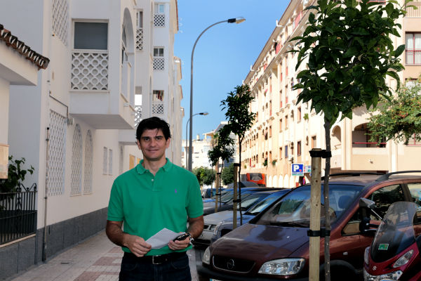 El Ayuntamiento sustituye el arbolado de la calle Paloma para atender una demanda histórica de los vecinos