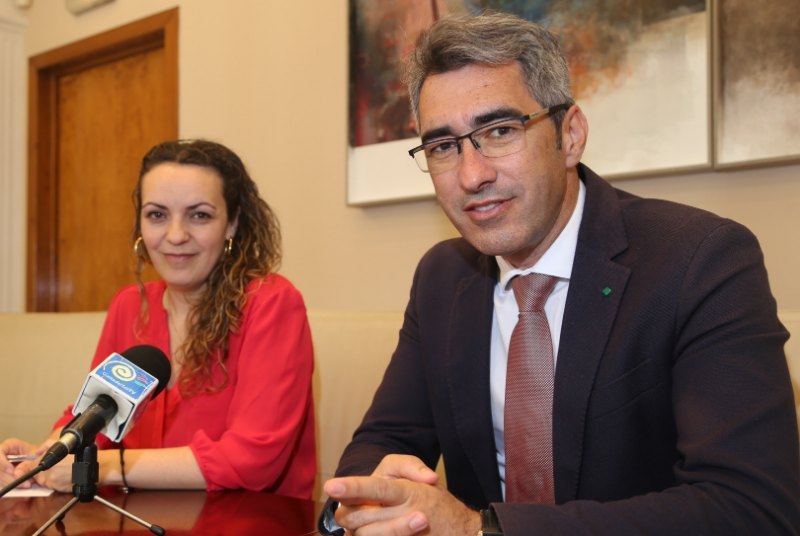 EL AYUNTAMIENTO BONIFICARÁ HASTA UN 60% LA TASA DE BASURA A AQUELLOS HOTELES QUE PERMANEZCAN ABIERTOS TODO EL AÑO