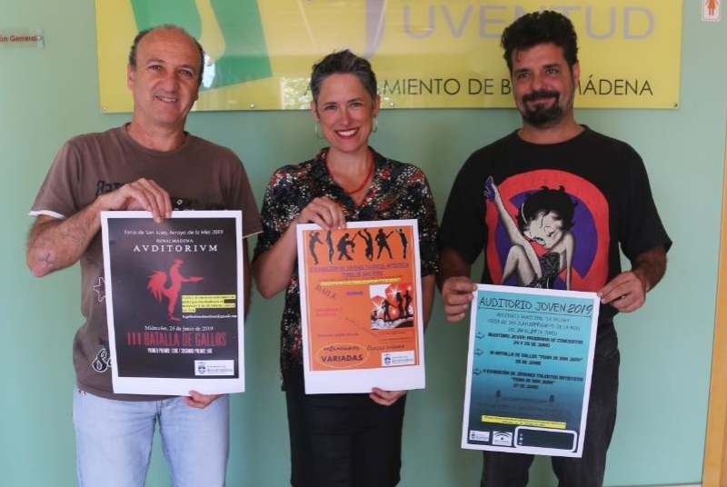 LA CONCEJALA ANA SCHERMAN PRESENTA LA NUEVA EDICIÓN DE AUDITORIO JOVEN, LA III BATALLA DE GALLOS FERIA DE SAN JUAN Y LA II EXHIBICIÓN DE JÓVENES TALENTOS ARTÍSTICOS