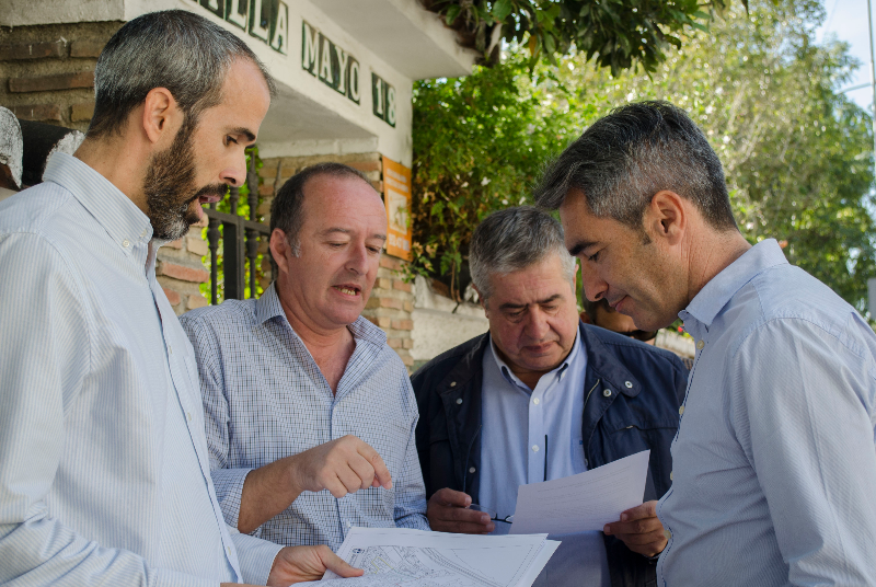 Emabesa renueva la red de abastecimiento de agua potable en la zona norte de Benalmádena pueblo.