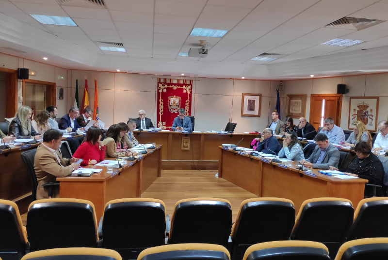 EL PLENO APRUEBA UNA MOCIÓN DE IU EN DEFENSA DE “UNA SANIDAD DE CALIDAD PARA LOS MALAGUEÑOS”