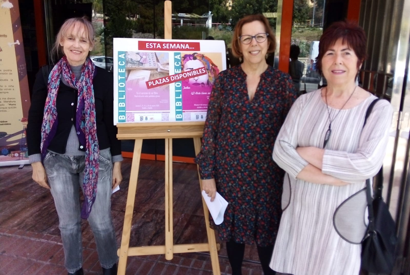 ACTIVIDADES EN LA BIBLIOTECA PÚBLICA ARROYO DE LA MIEL CON MOTIVO DEL DÍA INTERNACIONAL DE LA MUJER