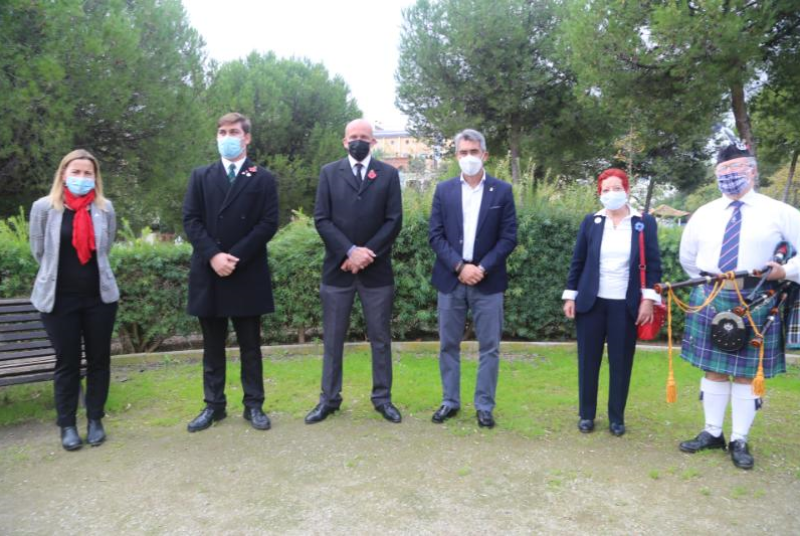 EL ALCALDE PARTICIPA EN EL ACTO INSTITUCIONAL CON MOTIVO DEL DÍA DEL RECUERDO