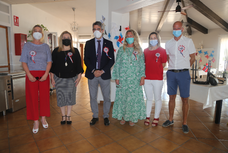 EL ALCALDE VÍCTOR NAVAS Y LA CONCEJALA PILAR RAMÍREZ PARTICIPAN EN LA CELEBRACIÓN DEL DÍA DE NORUEGA
