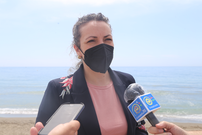 EL AYUNTAMIENTO ULTIMA LOS TRABAJOS DE MEJORA Y ACONDICIONAMIENTO DE LAS PLAYAS DE CARA AL VERANO