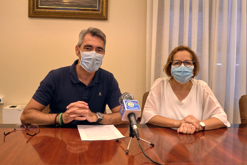 EL ALCALDE AGRADECE A ELENA GALÁN “LA INMENSA LABOR QUE HA REALIZADO POR BENALMÁDENA DURANTE SU TRAYECTORIA POLÍTICA”