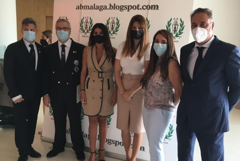 LA CONCEJALA IRENE DÍAZ ASISTE AL 1º GRAN PRIX JOVEN BARMAN ESCUELAS DE HOSTELERÍA DE MÁLAGA