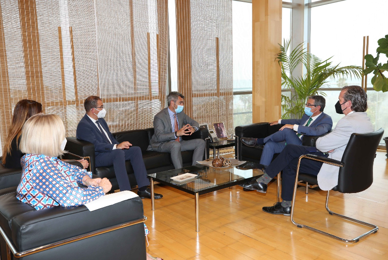 EL ALCALDE MANTIENE UN ENCUENTRO CON EL PRESIDENTE DE DIPUTACIÓN PARA SOLICITAR SU APOYO EN LA BÚSQUEDA DE SOLUCIONES QUE PERMITAN LA CONTINUIDAD DE TÍVOLI