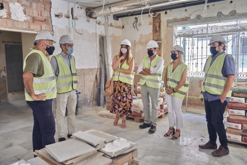 EL AYUNTAMIENTO REACTIVA LAS OBRAS DE AMPLIACIÓN DEL CENTRO ANICA TORRES TRAS INCORPORAR NUEVAS MEJORAS Y ARREGLOS