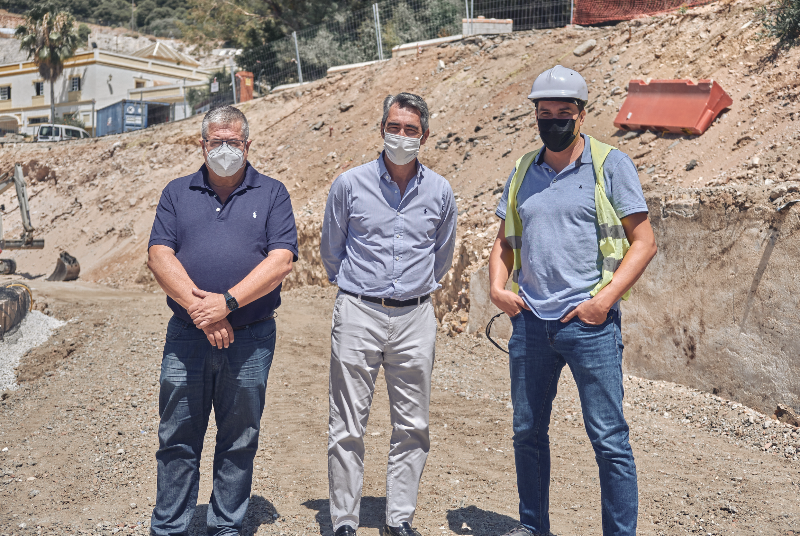 LA MODIFICACIÓN DE LAS OBRAS DE REMODELACIÓN DEL CAMINO DE LA FUENTEZUELA PERMITIRÁ MEJORAR SU TRAZADO Y LA CREACIÓN DE UNA NUEVA ZONA AJARDINADA MÁS AMPLIA