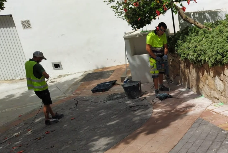 SERVICIOS OPERATIVOS CONTINÚAN CON EL PLAN DE MEJORAS EN EL MUNICIPIO