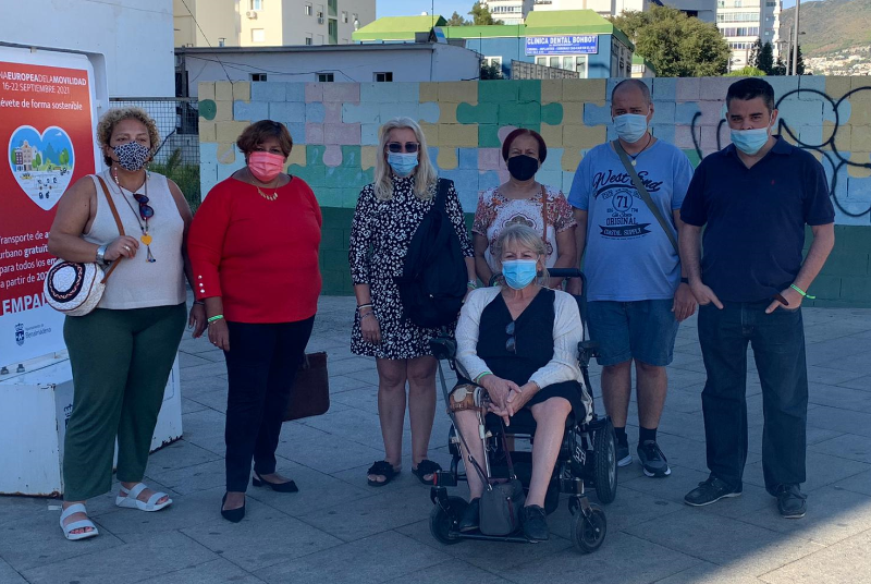 AFESOL MONTA SU MESA INFORMATIVA EN ARROYO DE LA MIEL CON MOTIVO DEL DÍA MUNDIAL DE LA SALUD MENTAL