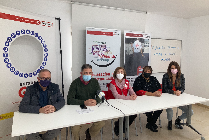 CRUZ ROJA BENALMÁDENA ORGANIZA CLASES DE ESPAÑOL PARA LOS REFUGIADOS DE UCRANIA