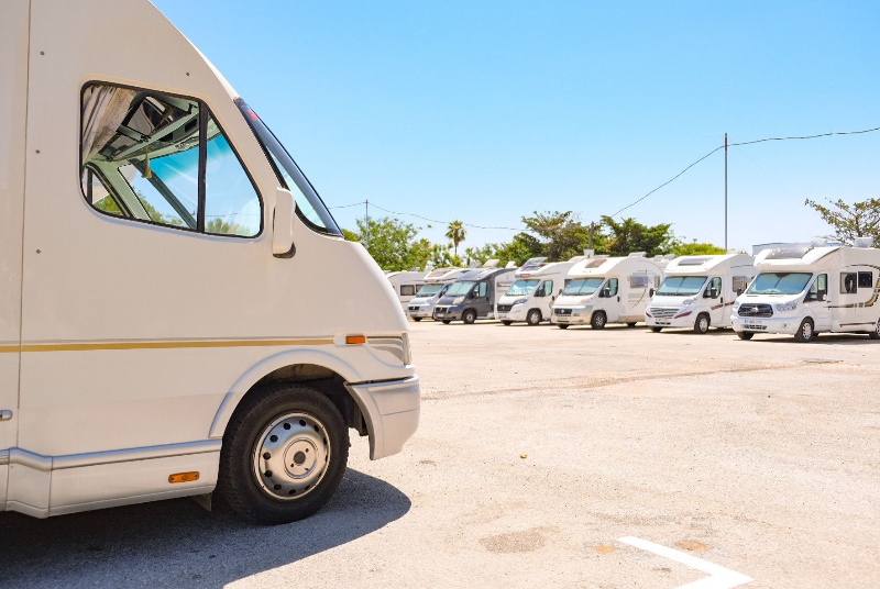 EL PLENO APRUEBA DEFINITIVAMENTE LA ORDENANZA REGULADORA DEL ESTACIONAMIENTO Y PERNOCTA DE AUTOCARAVANAS