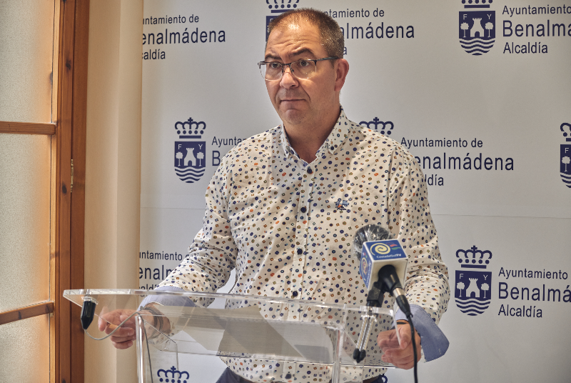 EL ÁREA DE SEGURIDAD CONTINÚA CON LA LABOR DE CONTROL DE LA ACTIVIDAD DE LOS VTC EN BENALMÁDENA