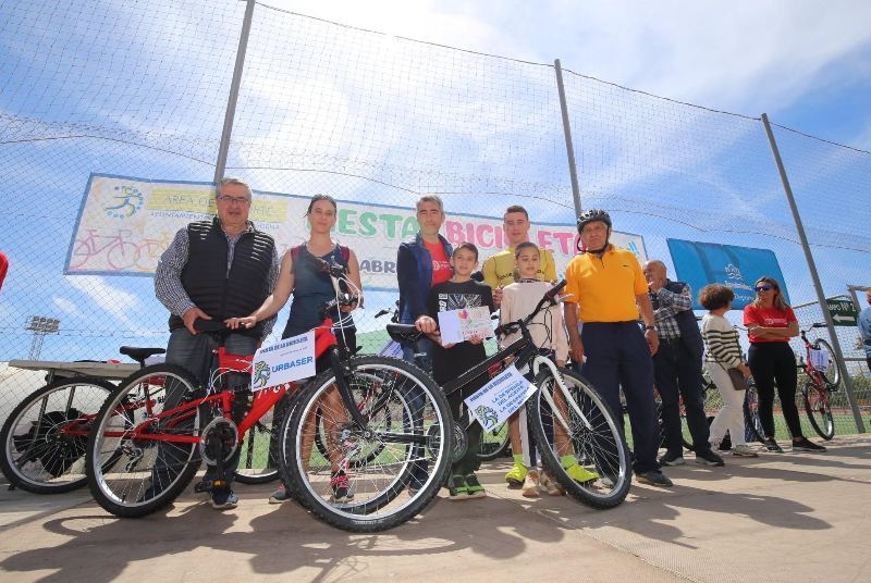 MÁS DE 500 PERSONAS PARTICIPARON EN LA 37º EDICIÓN DE LA FIESTA DE LA BICICLETA