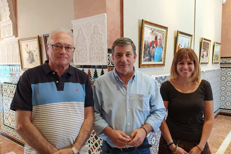 EL CASTILLO EL BIL-BIL ACOGE UNA EXPOSICIÓN DE CUADROS SOBRE EL CAMINO DE SANTIAGO, DEL PINTOR FRANCISCO PÉREZ