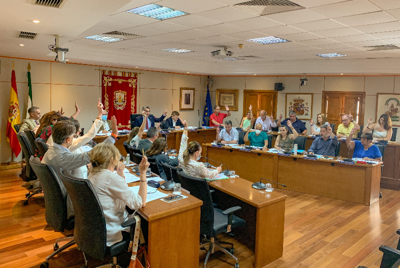 EL PLENO APRUEBA POR UNANIMIDAD LA CREACIÓN DE UN ESPACIO LIBRE DE HUMOS EN BENALMÁDENA