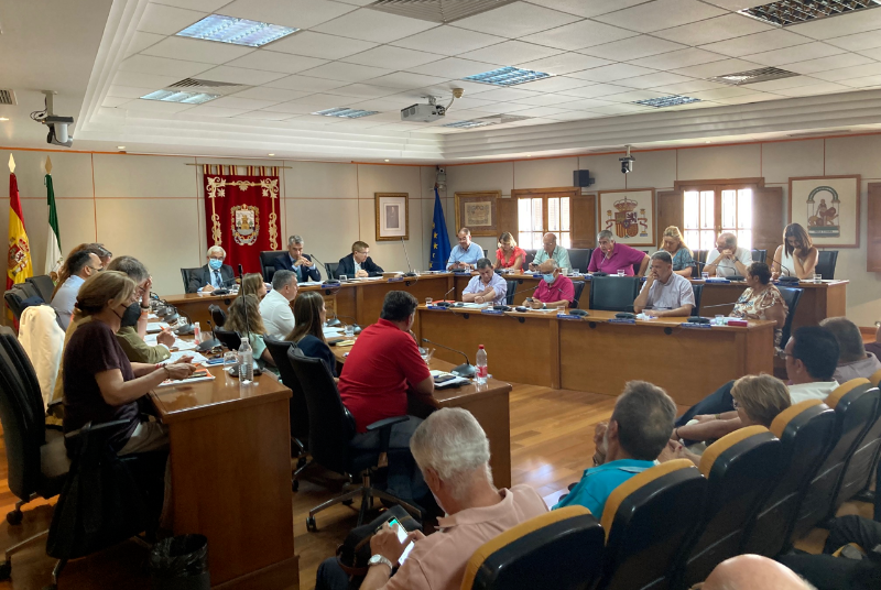 BENALMÁDENA APRUEBA LA CREACIÓN DE LA COMISIÓN MUNICIPAL PARA LA DECLARACIÓN DE SITUACIÓN DE RIESGO EN PERSONAS MENORES