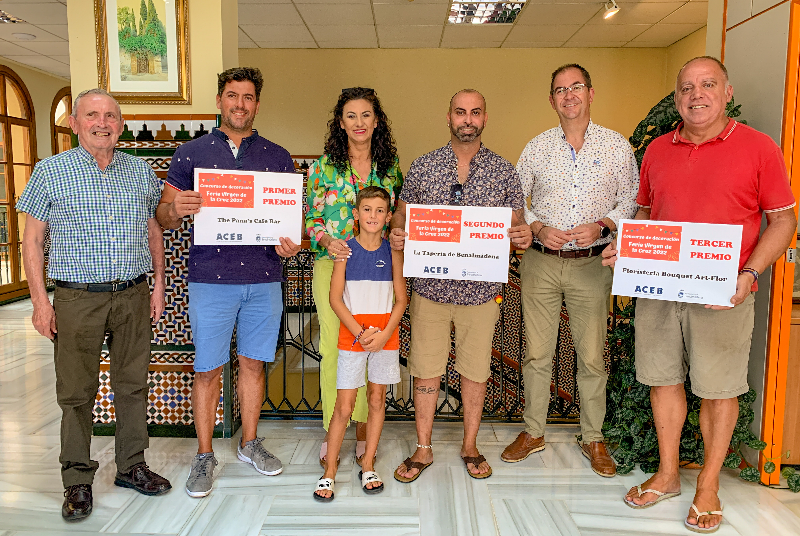THE PANA’S, LA TAPERÍA DE BENALMÁDENA Y BOUQUET ART-FLOR, GANADORES DEL CONCURSO DE FERIA VIRGEN DE LA CRUZ ORGANIZADO POR LA ACEB