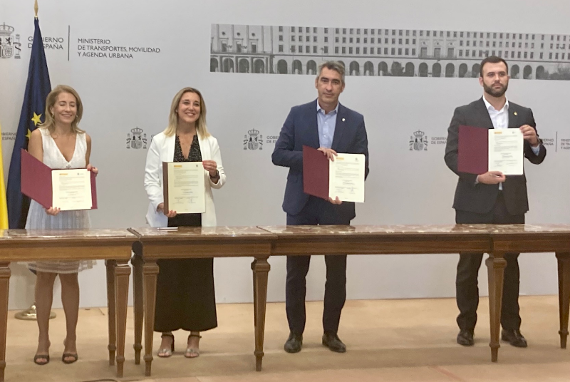 EL ALCALDE VÍCTOR NAVAS FIRMA EL PROTOCOLO PARA LA ELABORACIÓN DEL PLAN DE ACCIÓN DE LA AGENDA URBANA