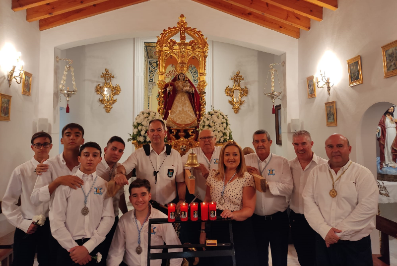 LA CONCEJALA PILAR RAMÍREZ PARTICIPÓ EN EL TRASLADO DE LA VIRGEN DE LA CRUZ A SU ERMITA