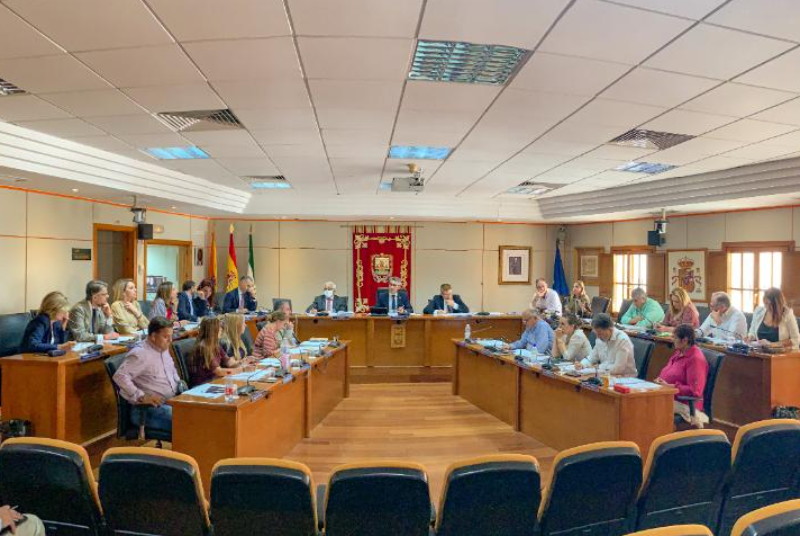 EL AYUNTAMIENTO ADAPTA LA MODIFICACIÓN URBANÍSTICA PARA LA PROTECCIÓN DE LOS TERRENOS DE TÍVOLI A LA NUEVA LEY DEL SUELO DE ANDALUCÍA