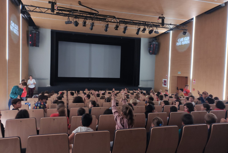 EL ALUMNADO BENALMADENSE PARTICIPA EN EL FICCAB 2022 A TRAVÉS DEL PROGRAMA ‘LA ESCUELA VA AL CINE’
