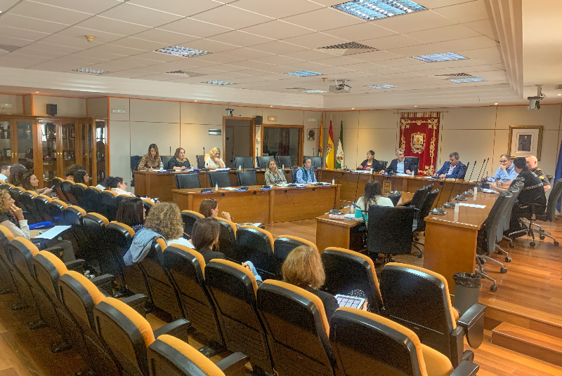 BENALMÁDENA CELEBRA LA PRIMERA COMISIÓN DE ABSENTISMO ESCOLAR DEL CURSO ACADÉMICO 2022/2023