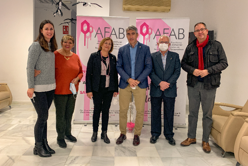 EL ALCALDE VISITA EL CENTRO DE DÍA DE AFAB Y REAFIRMA SU COMPROMISO CON LA ASOCIACIÓN