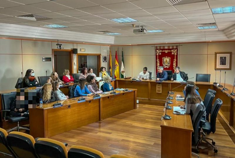 LA COMISIÓN SOBRE DISCAPACIDAD DE BENALMÁDENA CELEBRA UNA NUEVA REUNIÓN PARA ATENDER LAS NECESIDADES DE ESTE COLECTIVO