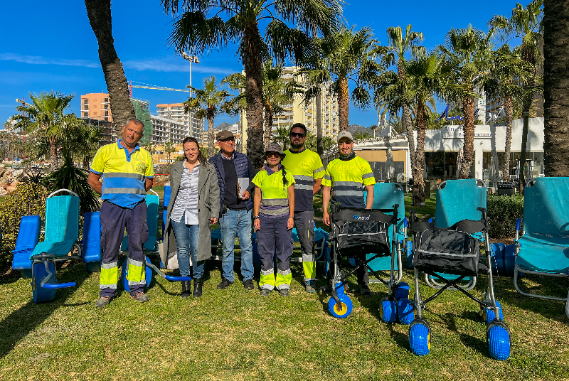 BENALMÁDENA ADQUIERE NUEVO MATERIAL PARA SUS DOS PLAYAS ADAPTADAS A PERSONAS CON MOVILIDAD REDUCIDA