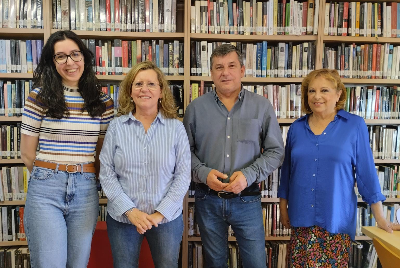 EL CONCEJAL DE CULTURA PRESENTA LOS PRÓXIMOS TALLERES Y ACTIVIDADES DE LA BIBLIOTECA DE BENALMÁDENA PUEBLO 