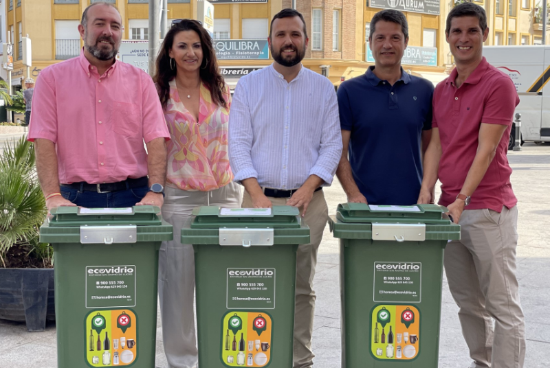 EL AYUNTAMIENTO PONE EN MARCHA UN SERVICIO DE RECOGIDA DE VIDRIO A LOS HOSTELEROS DE BENALMADENA PARA FACILITAR E IMPULSAR SU RECICLAJE