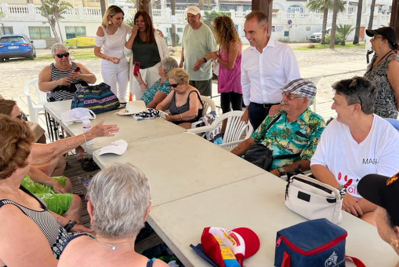 BENALMADENA INICIA EL FUNCIONAMIENTO DEL TALLER DE BAÑO ADAPTADO ENMARCADO EN EL PROGRAMA 'CONTAMOS CONTIGO, SIN BARRERAS'