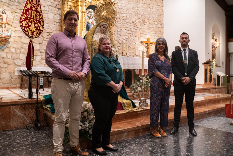 Celebrado el Besamanos de María Santísima del Mayor Dolor en la Iglesia Inmaculada Concepción