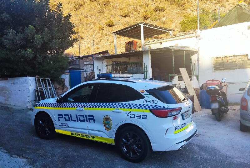 El alcalde ordena a la Policía Local la inspección inmediata de las instalaciones situadas en un núcleo zoológico y abre una investigación para determinar el alcance de una denuncia presentada por dos organizaciones de defensa de los animales.