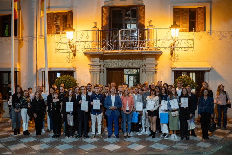 Benalmádena alberga el emotivo acto de entrega de las Medallas al Mérito Educativo